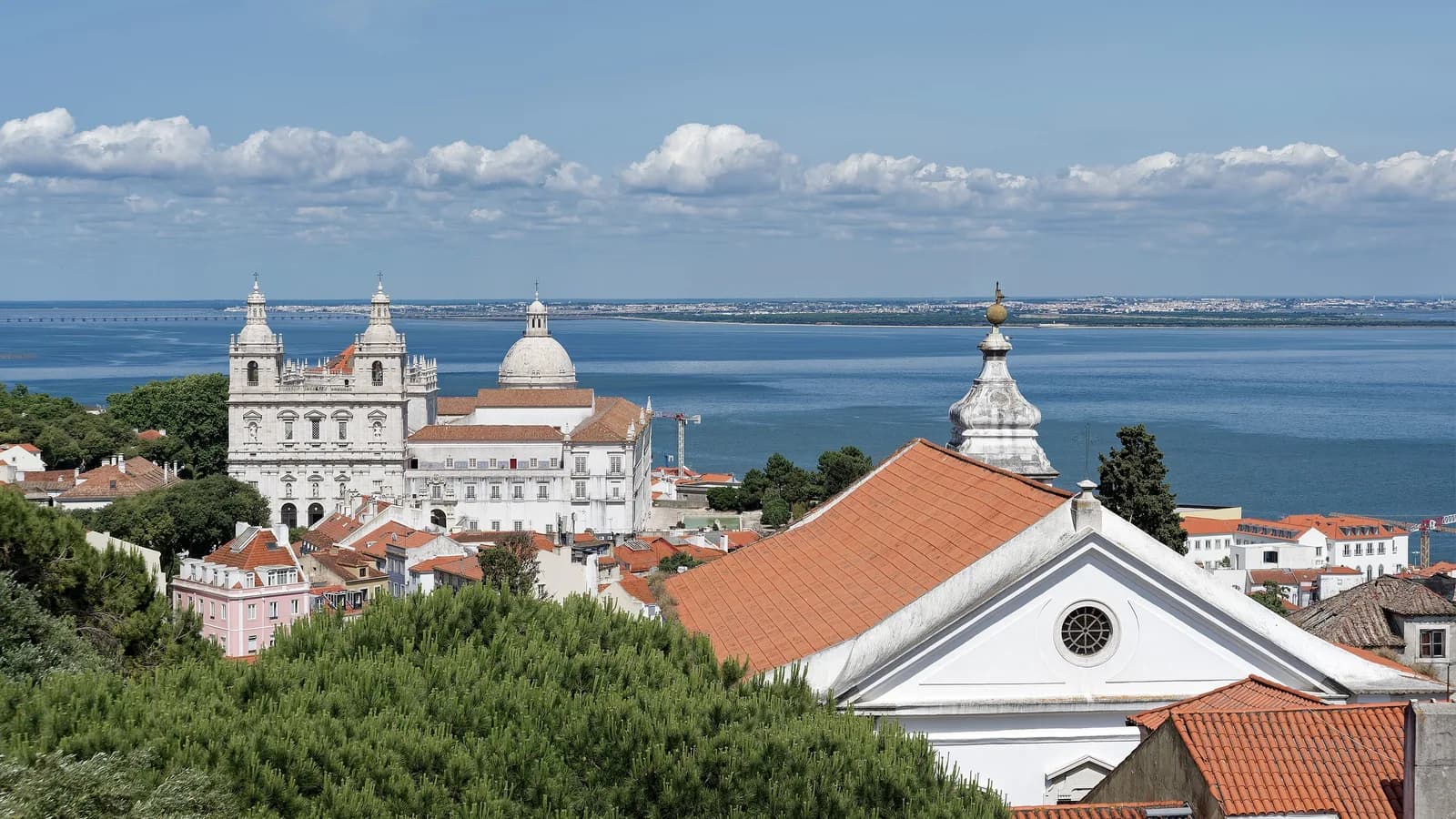 Alfama y Castillo